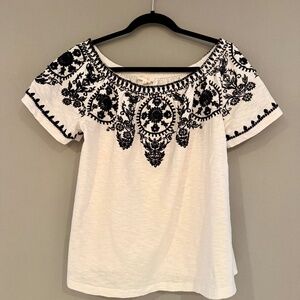 Solitaire White and Black Embroidered Tunic